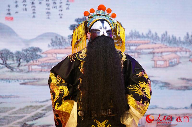 北京燈市口小學優質教育資源帶第二屆京劇社團專場演出。吳晨 攝
