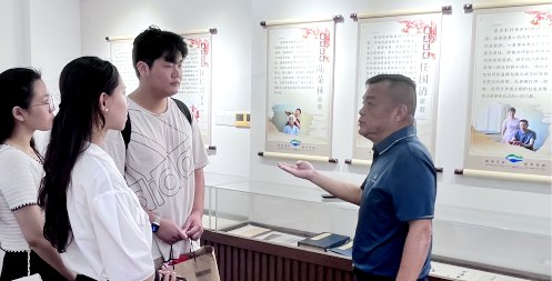 ϾWʷL힡`F_չ{лУD