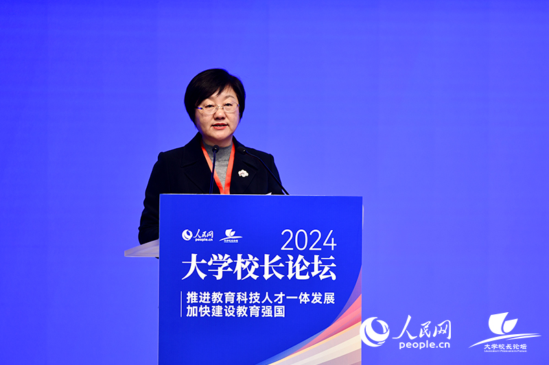 河北經貿大學黨委書記李曉華。人民網記者 任峰濤攝