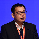     洪俊杰    山東財經大學黨委副書記、校長人工智能賦能立德樹人已是新時代高等教育高質量發展的新要求。在教育模式上，要充分借助現代信息技術，創新推動全環境的立德樹人。