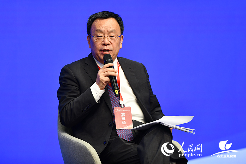 中國政法大學黨委常委、副校長時建中。人民網記者任峰濤攝