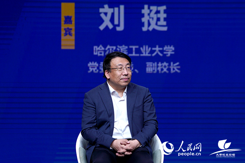 哈爾濱工業大學黨委常委、副校長劉挺。人民網記者葛泰佚攝