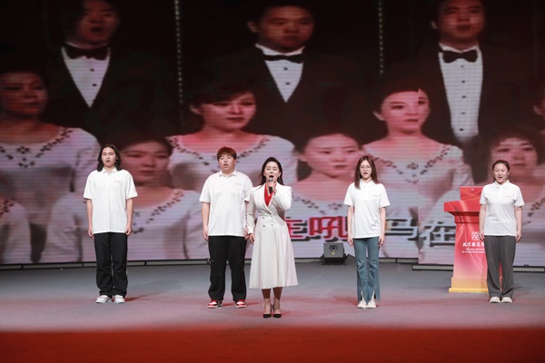 北京高?！八囆g名家領讀經典”大思政課系列課程啟動。北京市教委供圖