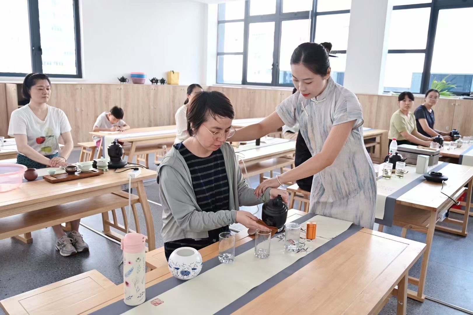 圖為職工夜校茶藝班。常州市總工會供圖