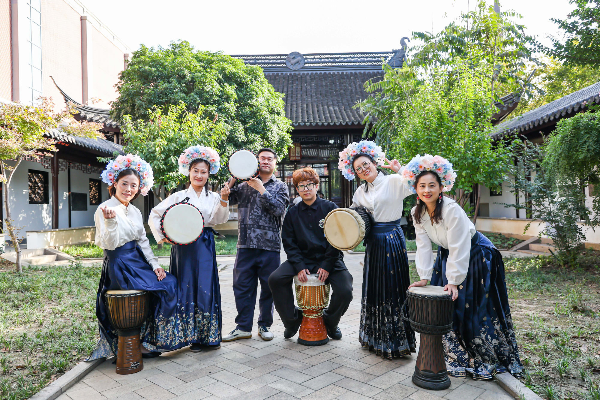 圖為職工夜校非洲鼓班。常州市總工會供圖
